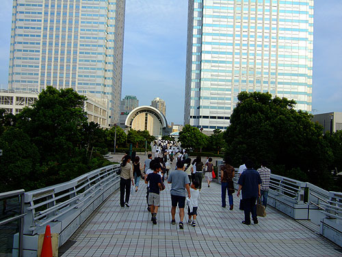 20050731sq03.jpg